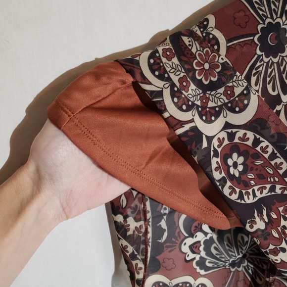 *LuLaRoe* Brown floral skirt, medium - Picture 3 of 6